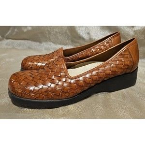 Trotters Viva Women's Brown Woven Leather Shoes 10.5N Slip On Loafers